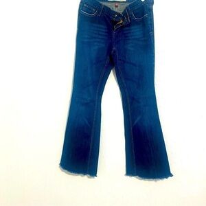 Mossimo Low-Rise Flare Stretch Denim Jeans Size 7 Dark Wash